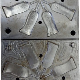 Matrizes Usinadas em Aço para Palmilhas